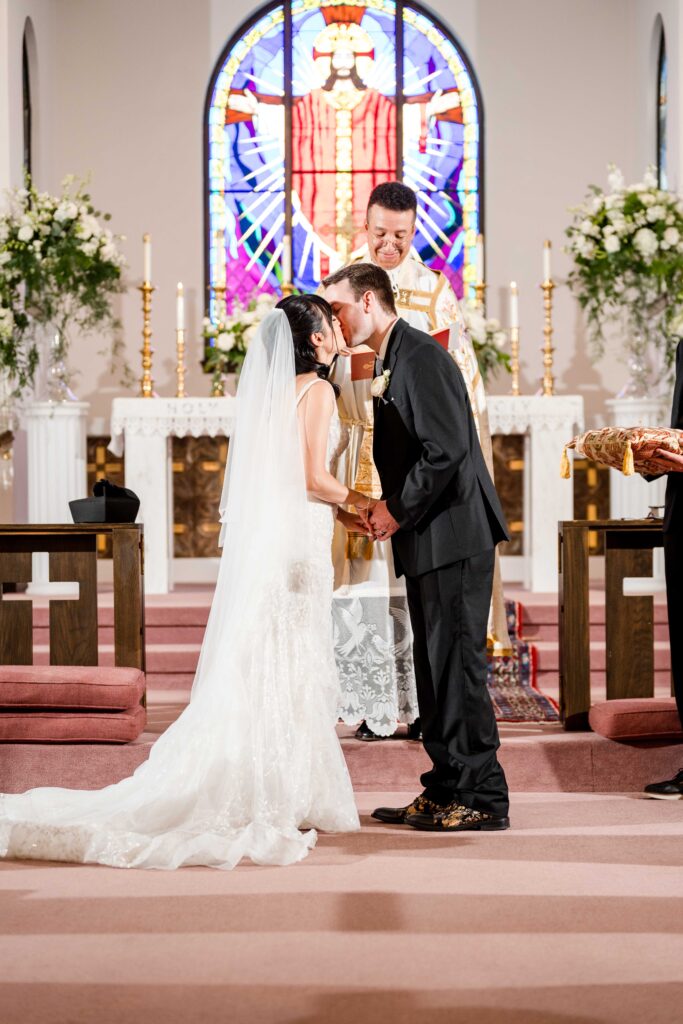 First kiss for Max and Sertap at St Paul's Church